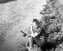 Born was drawn to water and fish from early on. Circa mid 1940s. Photo courtesy of Stephen Born.
