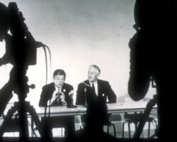 Warren Knowles (right)