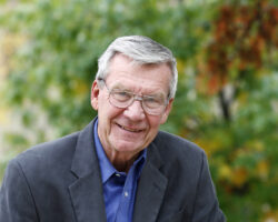 Arlen won the Wisconsin Idea Award in 1994 for applying the “Wisconsin Idea” to natural resource policy development and implementation. The award honors those who have made significant contributions in the area of natural resource policy and whose efforts exemplify the “Wisconsin Idea” of communication and cooperation between the university and government for the benefit of the people of the state. 2000. (Photo courtesy of UW-Madison.)